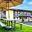 Aura Inn Monterey