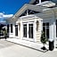 The Bond 1786 Inn