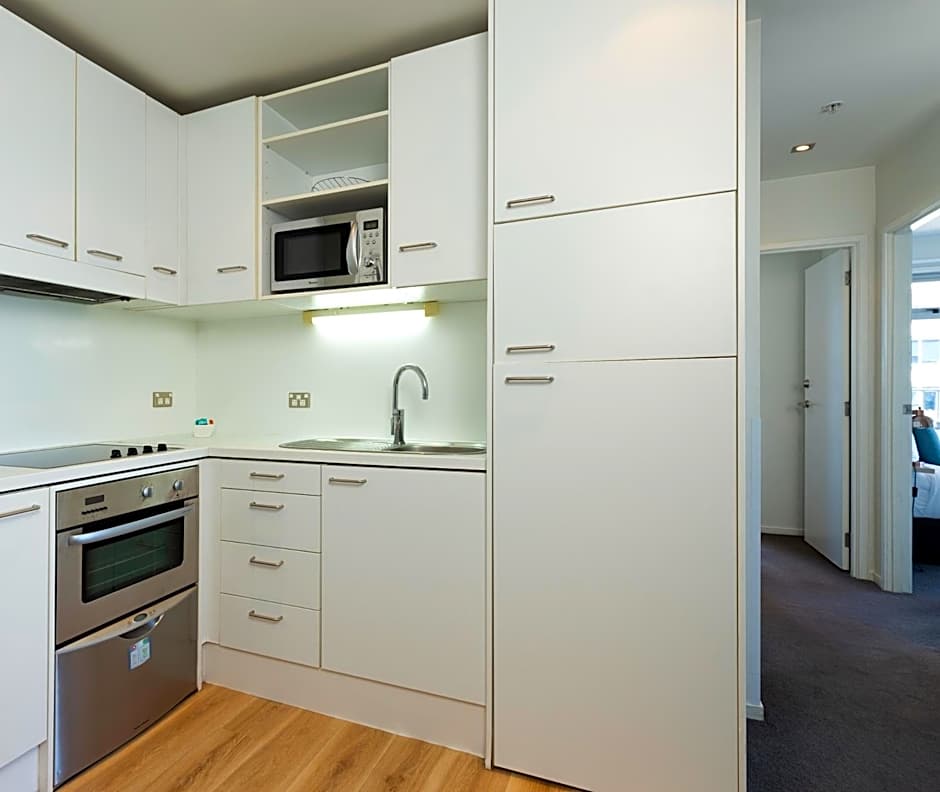 Auckland Harbour Suites