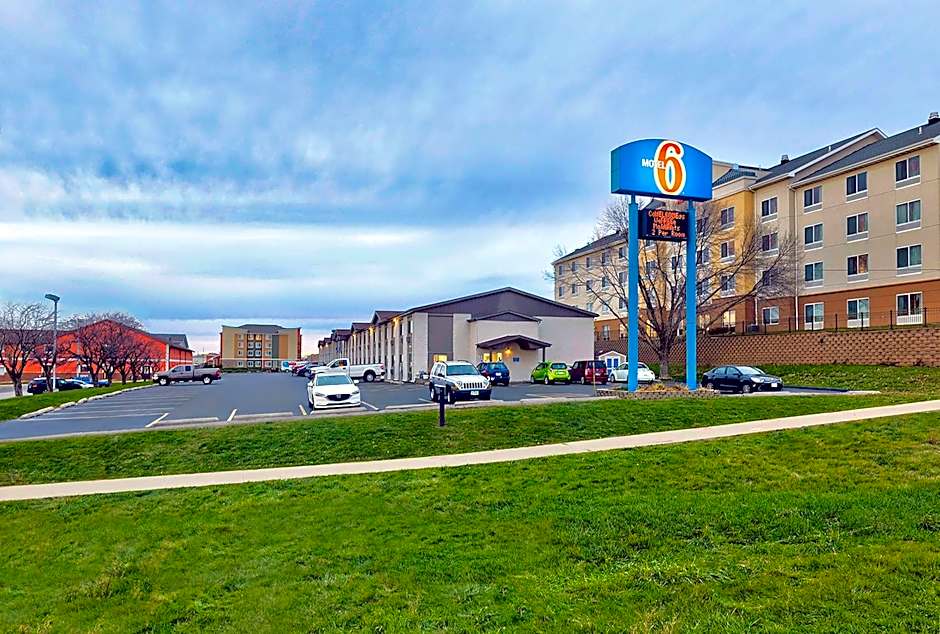 Motel 6 Cedar Rapids Airport