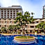 Tropicana Hotel (SHA Extra Plus)