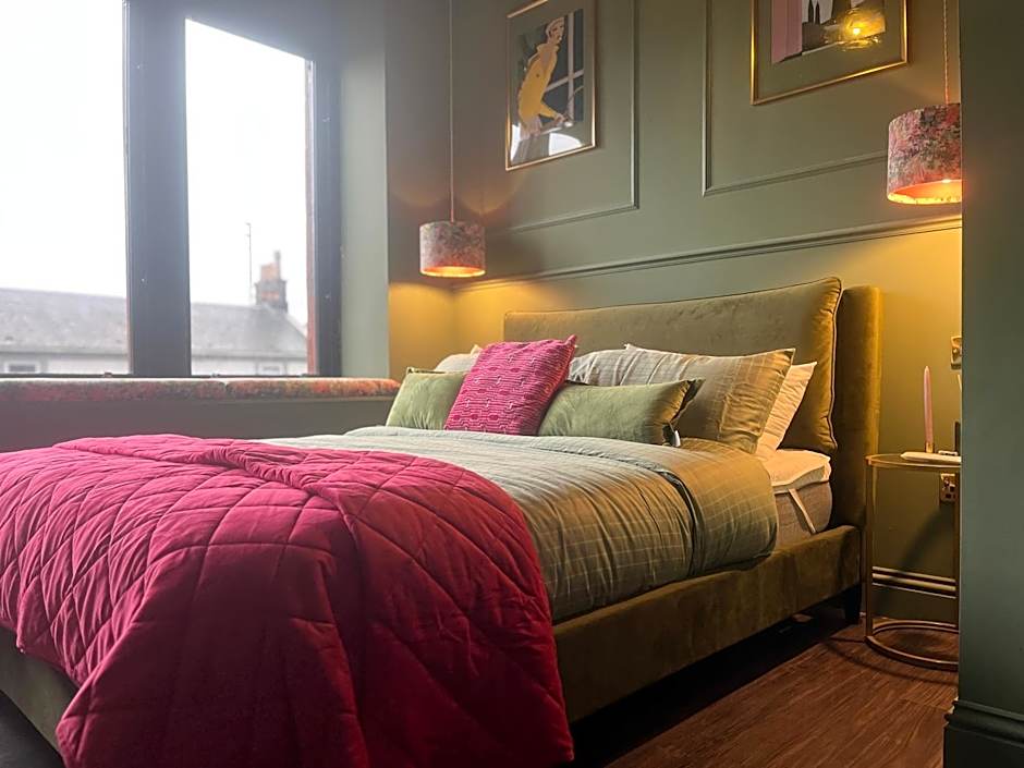 The Bank Aparthotel by Coorie Doon Stays