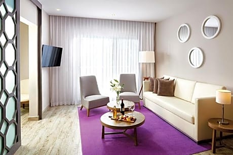 One-Bedroom Suite