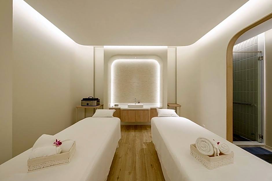 DoubleTree by Hilton Bangkok Ploenchit