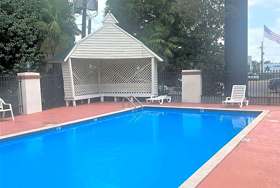 Days Inn by Wyndham Denham Springs-Baton Rouge East