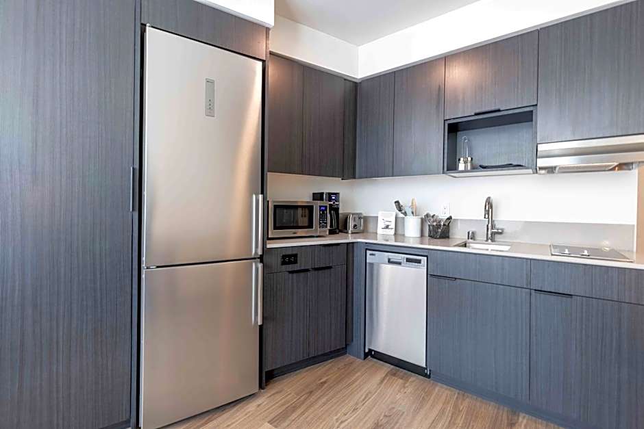 Marina Square Suites