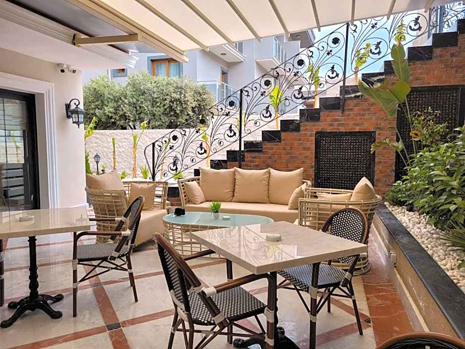 Mono Life Hotel Cesme