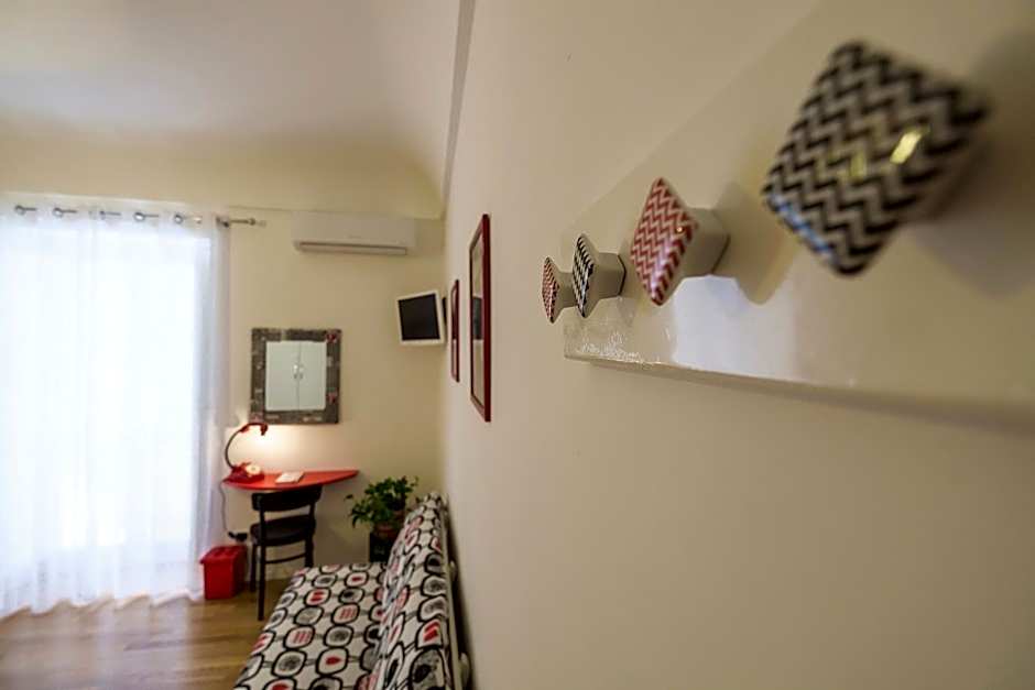 MAD Bed & Breakfast