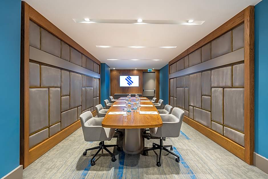 Sural Saray (Adult Only +16)