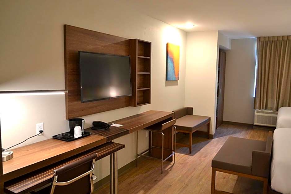 MainStay Suites Gatlinburg Downtown Area