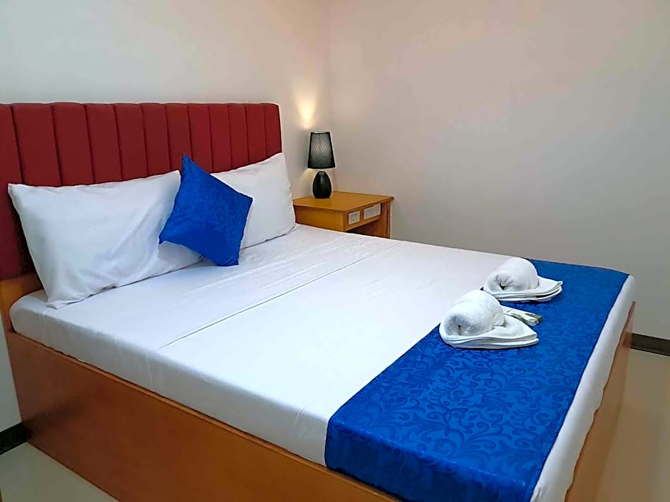 Photo 1 of 3 of Double Room
