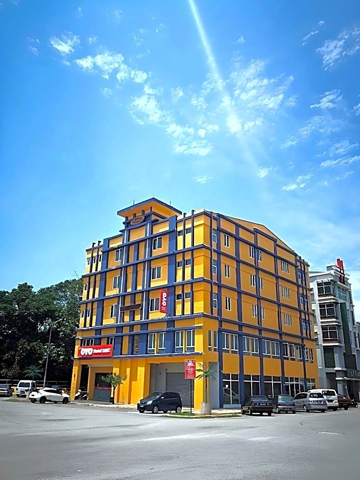 Super OYO 258 Hotel SMC Alam Avenue