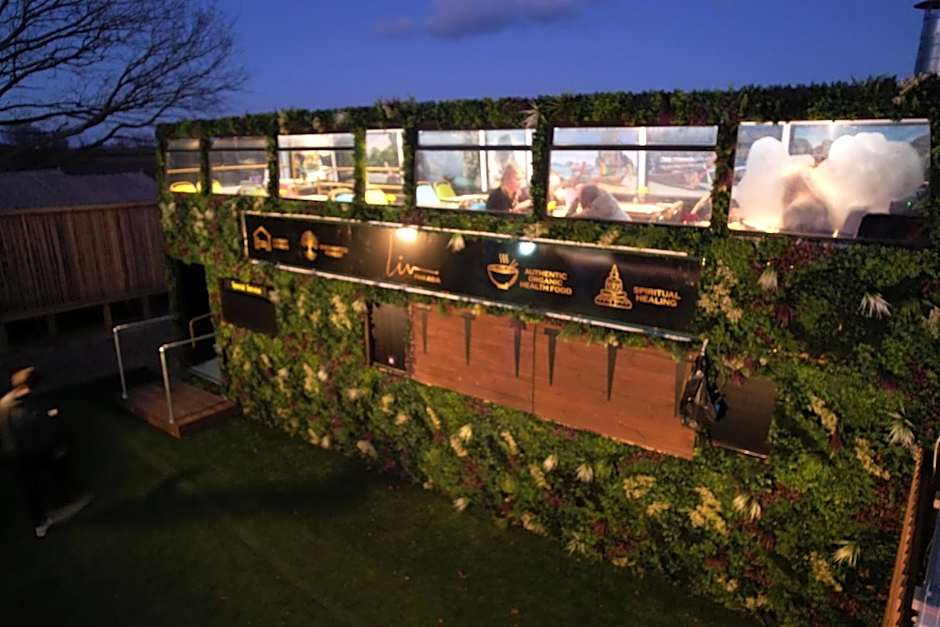 Woodlakes Park By Liv Retreats