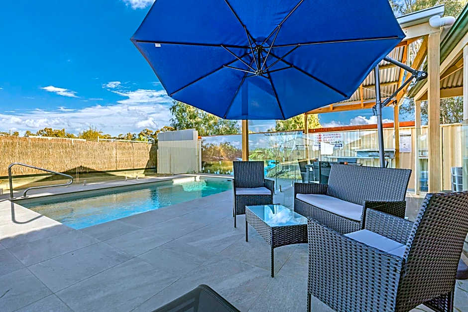 Golden River Motor Inn