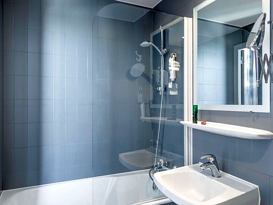 ibis Styles Asnieres Centre