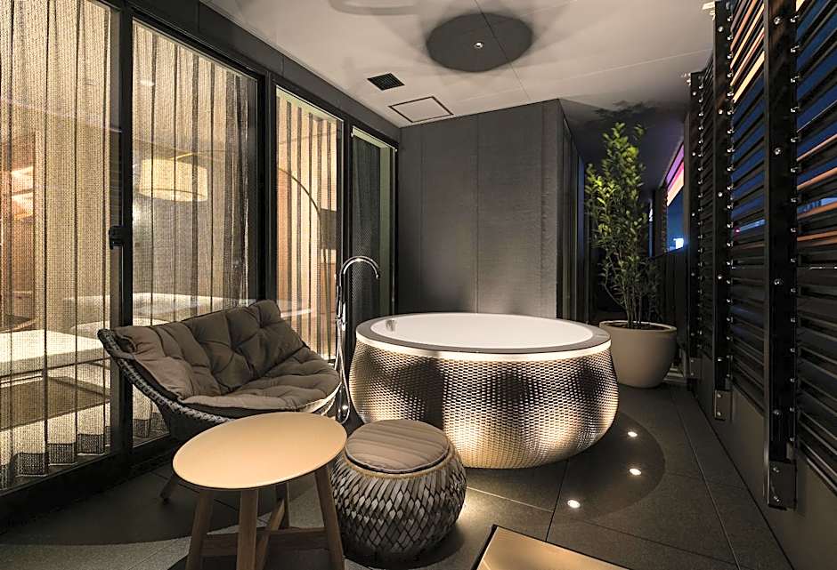 THE skM TOKYO  HOTEL & DINING