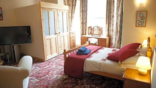 Cavell House Bed and Breakfast