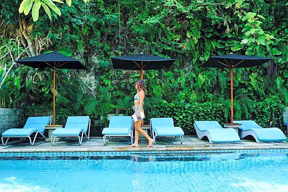 JavaCove Beach Hotel