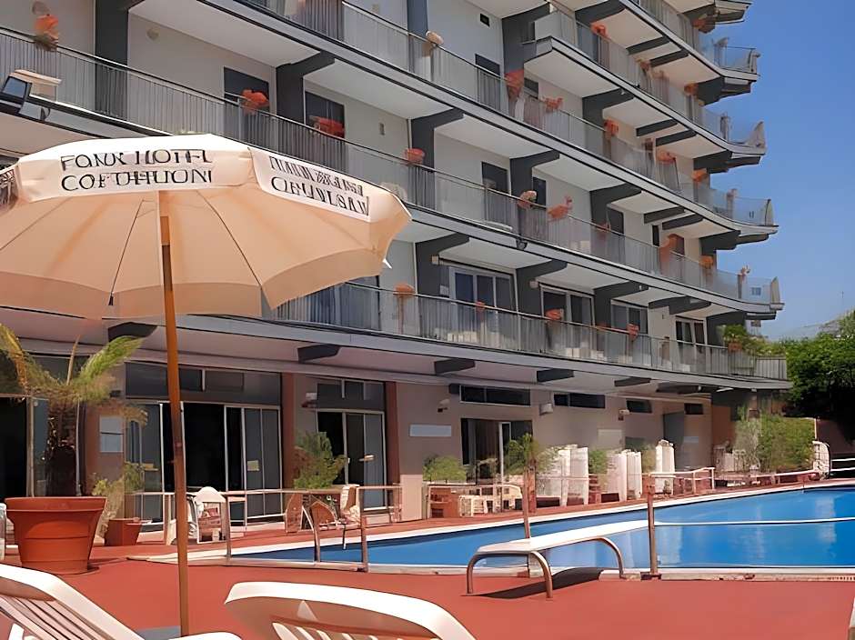 Wave Hotel
