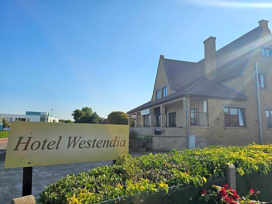 Hotel Westendia and Free Parking Top Breakfast