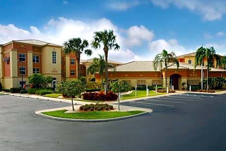 Residence Inn by Marriott Naples