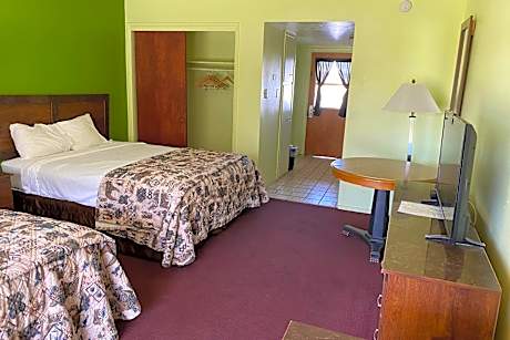 Queen Room with Two Queen Beds