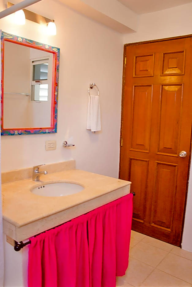 Hotel Villas Colibrí Suites & Bungalows