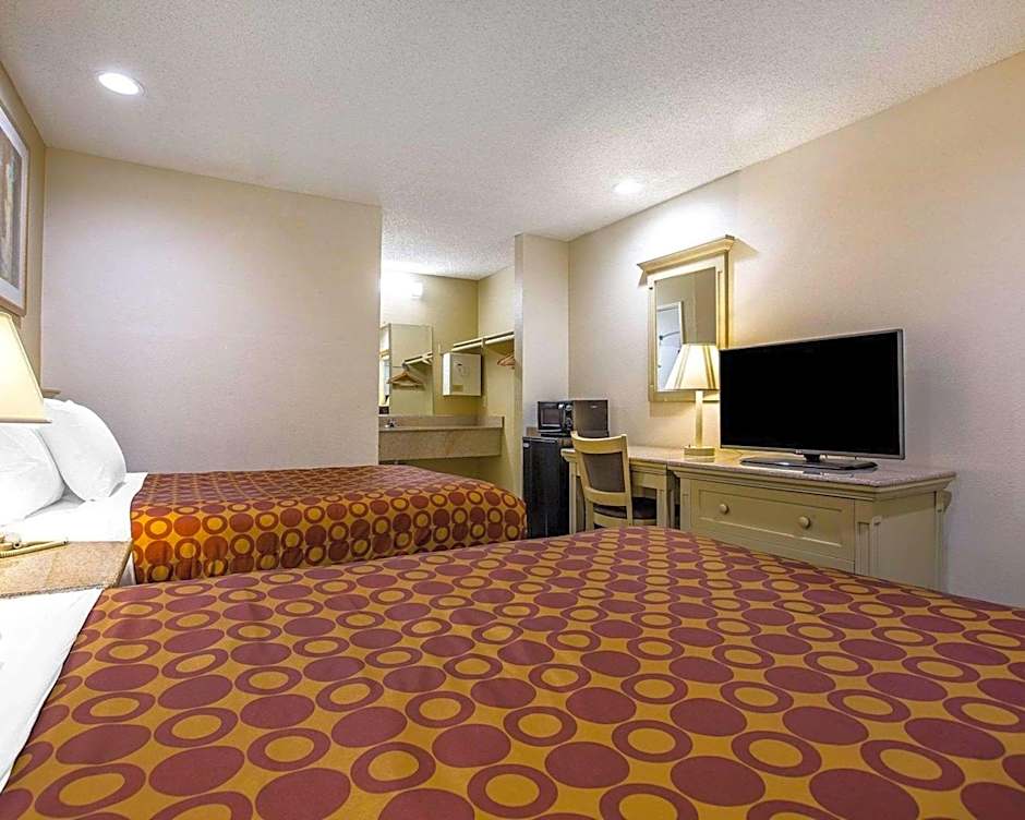 Rodeway Inn Santee