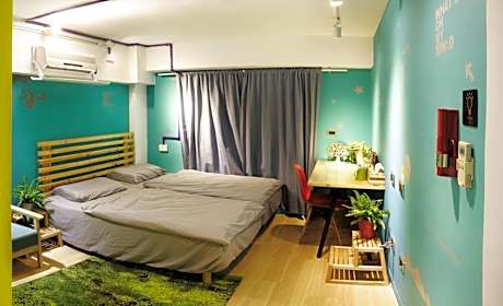 Economy Twin Room with Private Bathroom