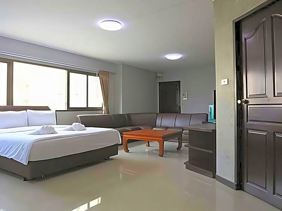 Ratchaphruek Pavilion