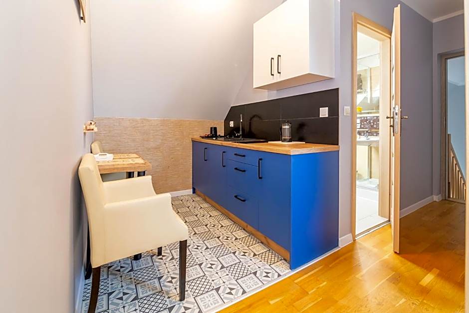 Apartamenty Golden Village