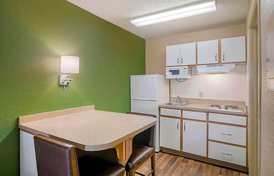 Extended Stay America Select Suites - Atlanta - Perimeter - Hammond Drive