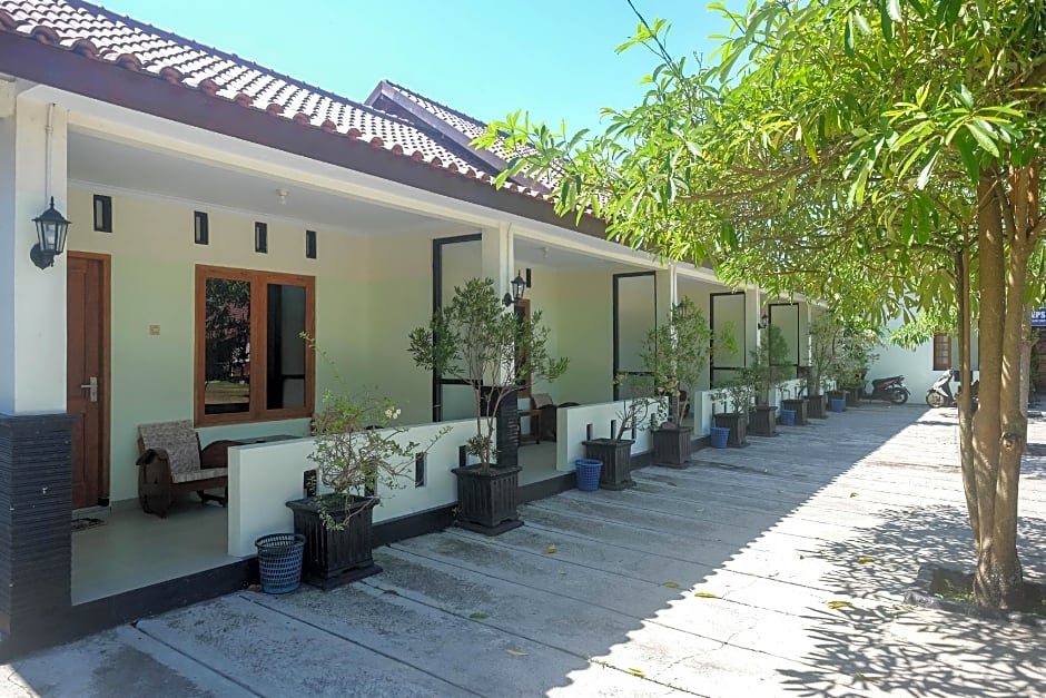 RedDoorz Syariah near Alun Alun Wonosari