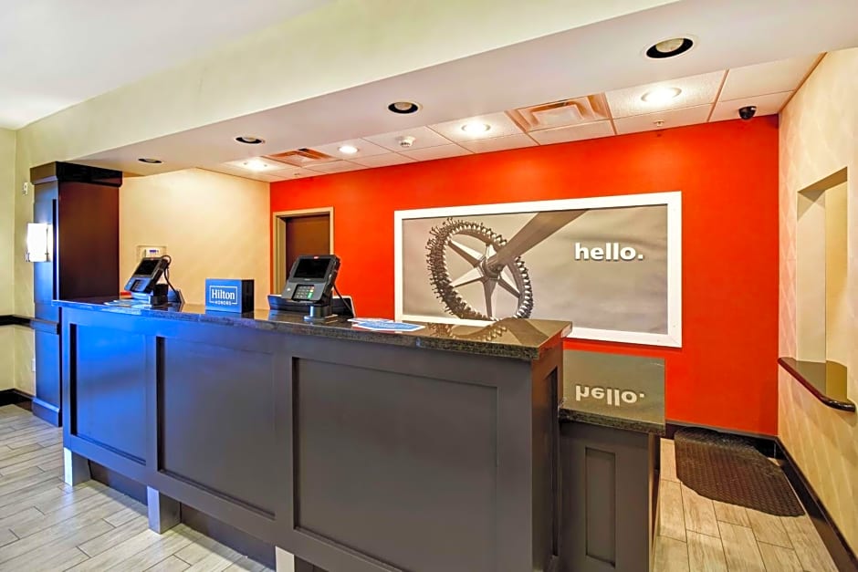 Hampton Inn By Hilton Middletown