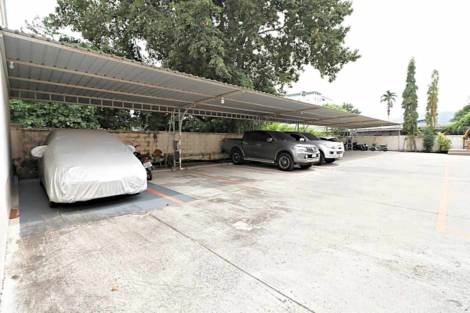 Hua Hin Irooms Hotel