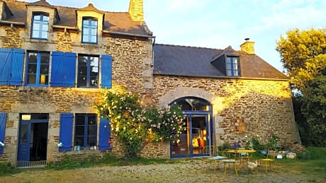 Ker Anahid - L'Atelier