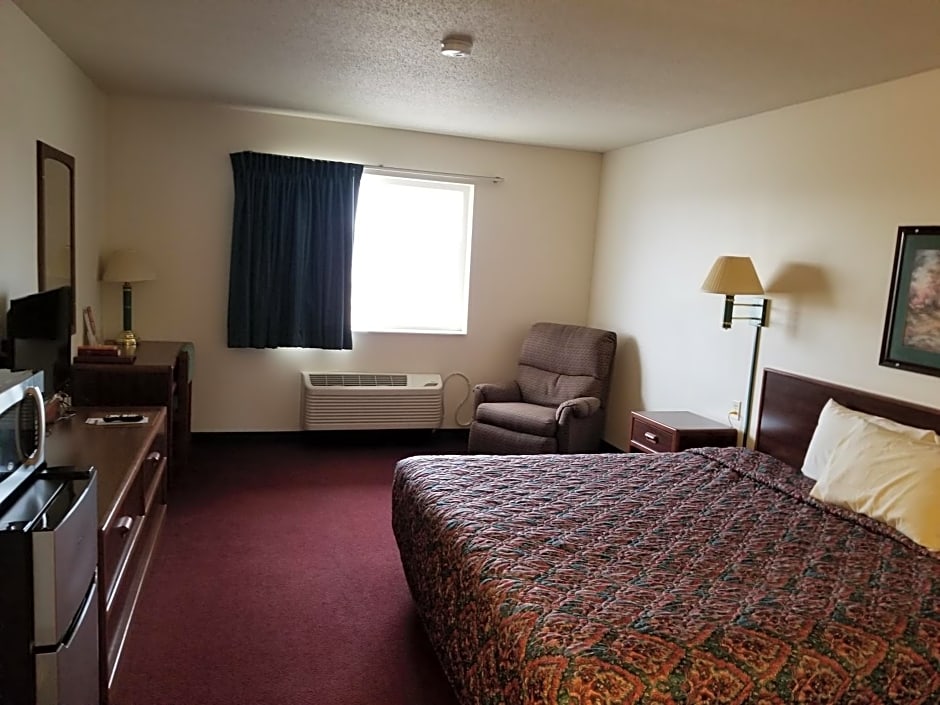 Bilmar Inn & Suites