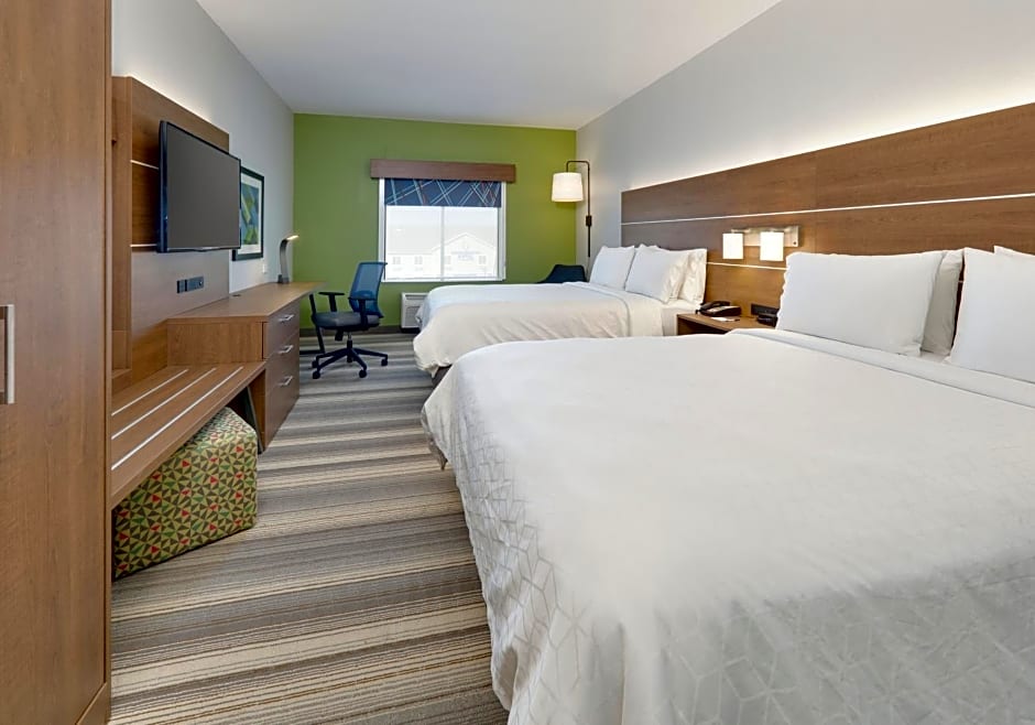 Holiday Inn Express & Suites Denton-UNT-TWU