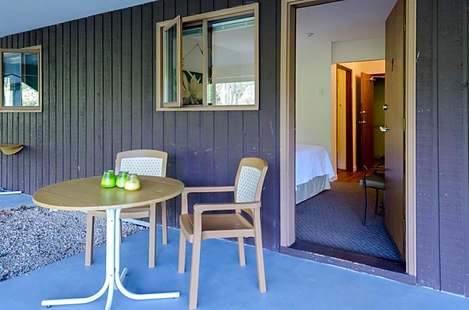 St Andrews By The Lake Golf Resort