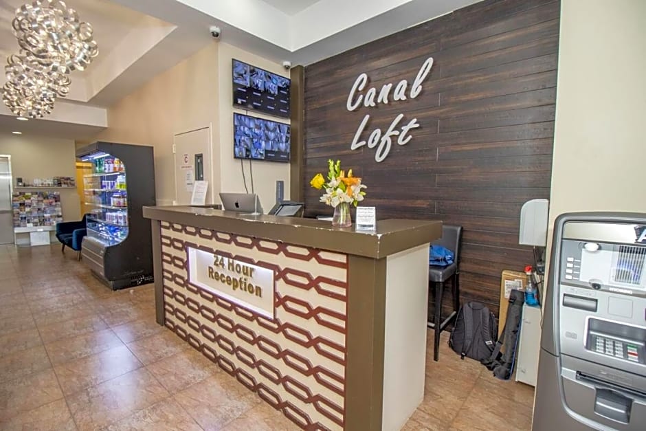 Canal Loft Hotel