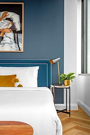 Premium Two Bedroom Suite, Corner Views