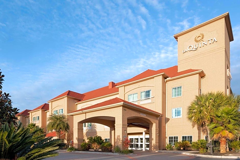 La Quinta Inn & Suites by Wyndham Hinesville - Fort Stewart