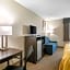 Quality Inn & Suites Metropolis I-24