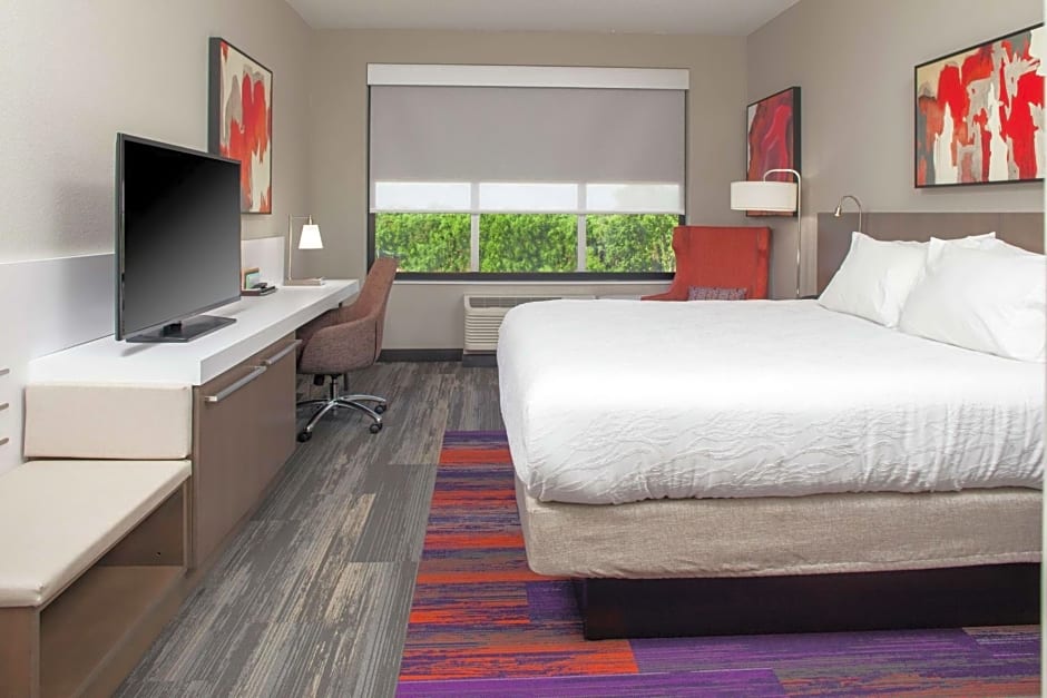 Hilton Garden Inn Charlotte Waverly