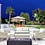 Grand Hotel Kissimmee at Celebration - Shuttle to Theme Parks