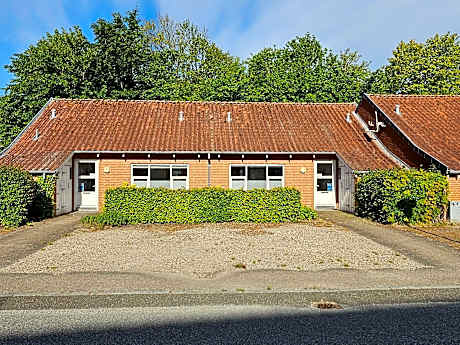 2 person comfort holiday park home in Lemvig