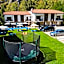 Relax Houses