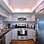 Los Angeles Premium City Suites with Free Parking