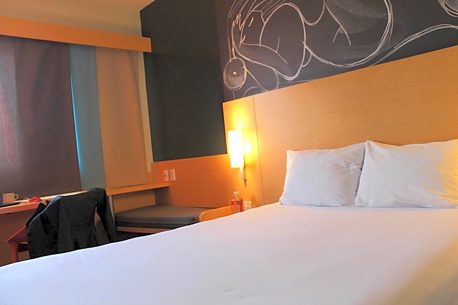 Ibis Culiacan