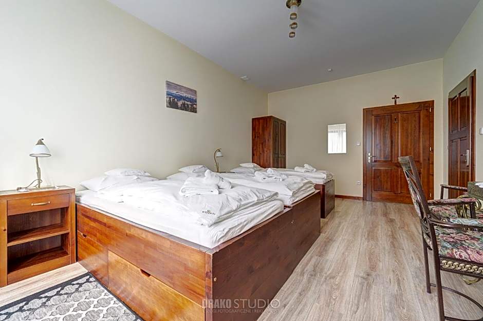 Pensjonat EDEN Maniowy